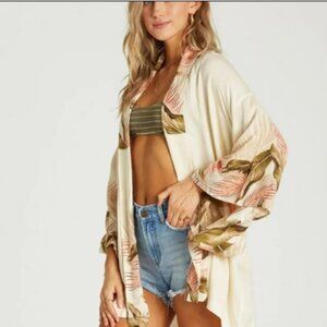 Billabong kimono